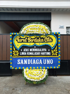 Papan Bunga Duka di Pasar Permiri